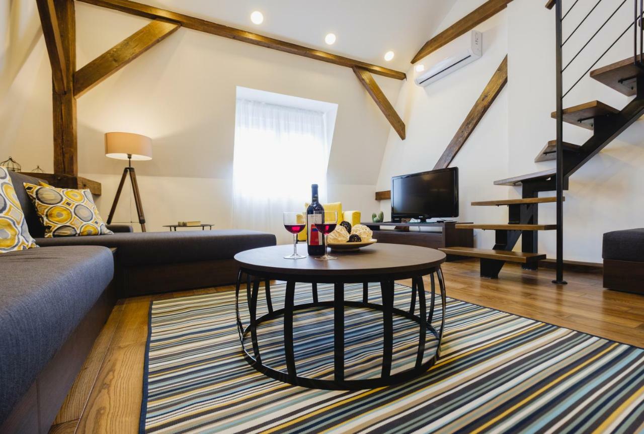 Apartment Lea Lux Belgrado Esterno foto